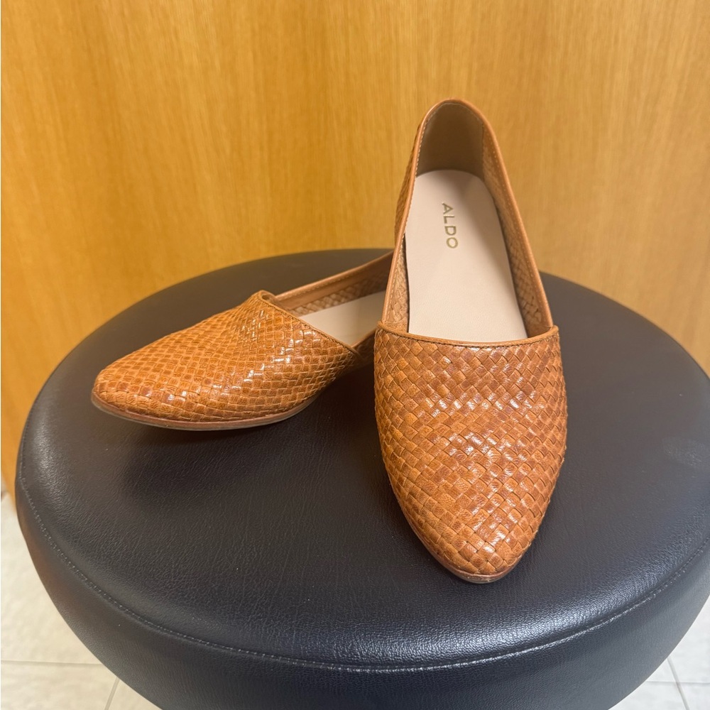 Aldo Women's Brown Woven Flats 7.5